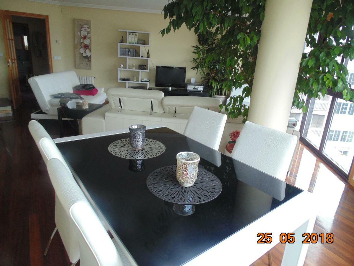 דירות אורנסה Duplex Grandes Cristaleras Impresionantes Vistas מראה חיצוני תמונה